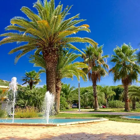 Village Baia Turchese Vakantiepark 4*